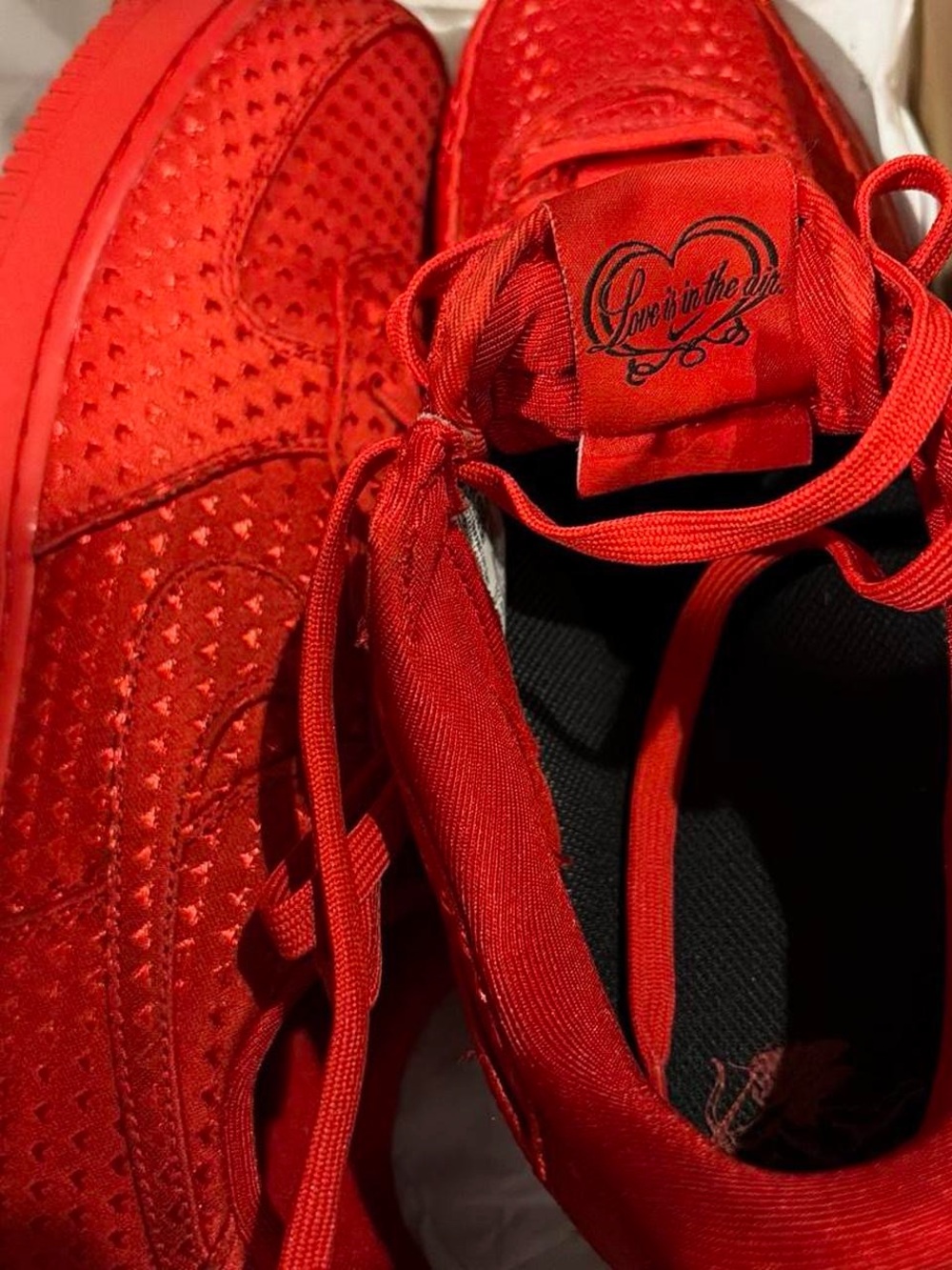 Nike Men’s Red Lace-Up Perforated Sneakers